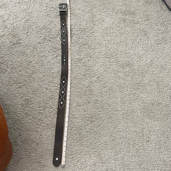 Retro Guess Leather Belt - Picture 7 of 11